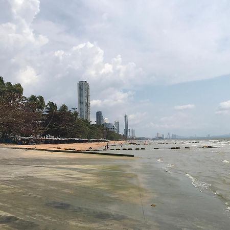 Apartmán 芭提雅中天海滩拉古纳三期马而代夫 Jomtien pláž Exteriér fotografie